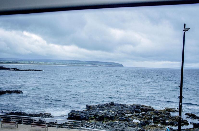 The Porthole Lägenhet Portstewart Exteriör bild